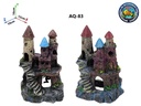 AQ-83  Adorno Castillo sobre Roca c0n Escalera y Escondites